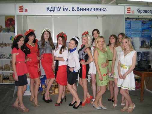 Юні дизайнерки Кіровограда влаштували показ мод на виставці в "Експоцентрі"